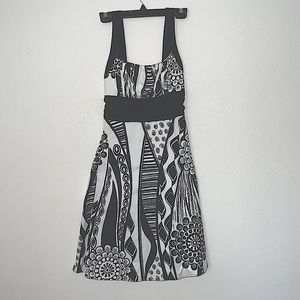 B-Smart Black & White dress  Women’s Size: 6